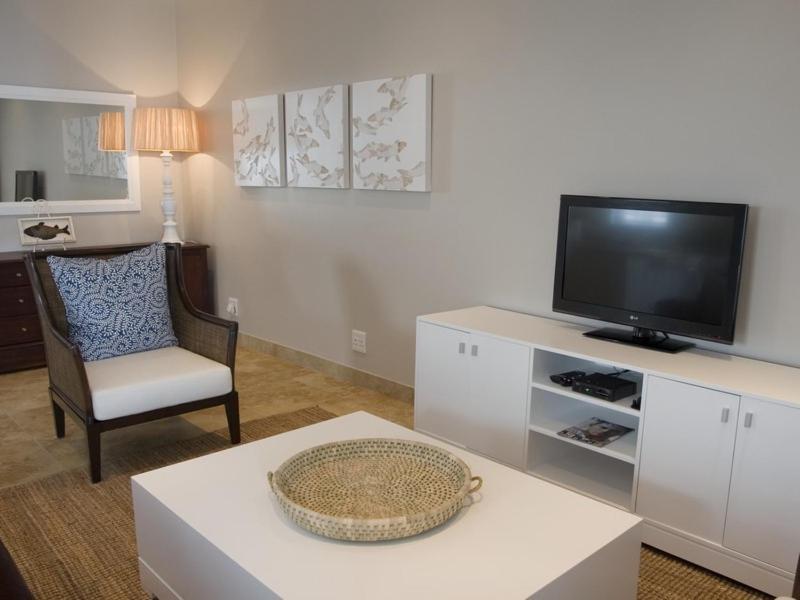 Kenjockity Self Catering Apartments Германус Номер фото